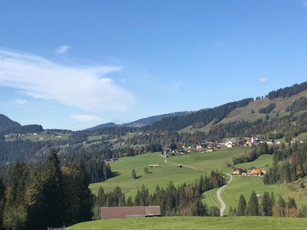 Ferienwohnung Morgentau Am Rande Der Wildnis Sibratsgfäll Exterior foto